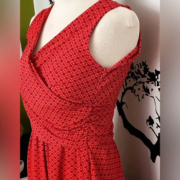 Land’s End Dress Fitted Stretch Orange and Red  Small - Picture 3 of 5